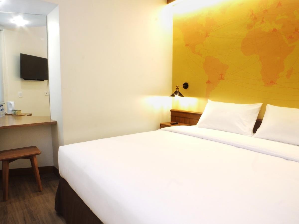 Nunia Inn Bandara Jakarta Tangerang Extérieur photo