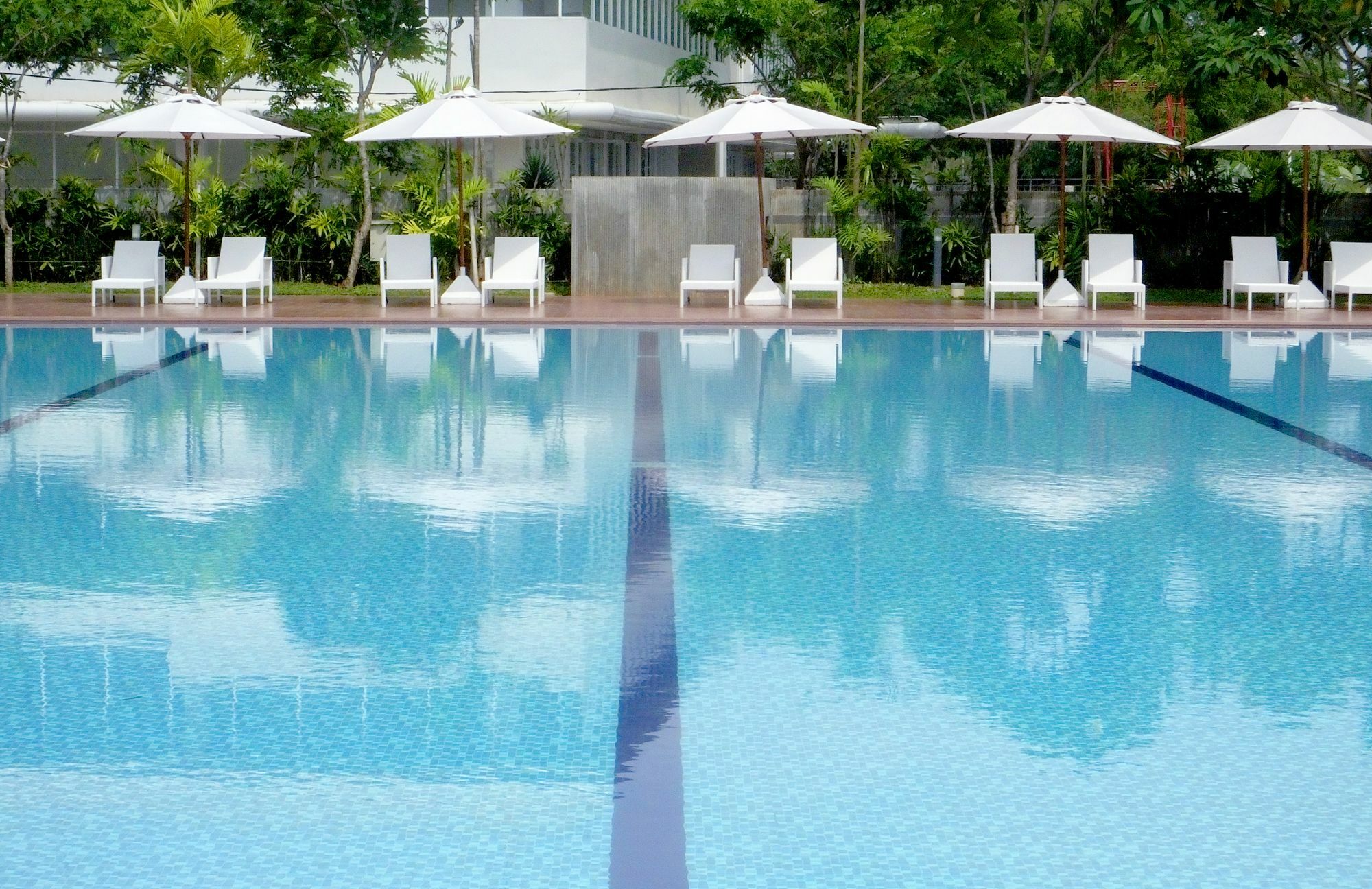 Nunia Inn Bandara Jakarta Tangerang Extérieur photo